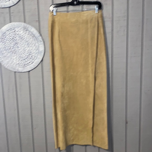 Double D Ranch Dresses & Skirts - Double D Ranch vintage wrap suede skirt women’s medium